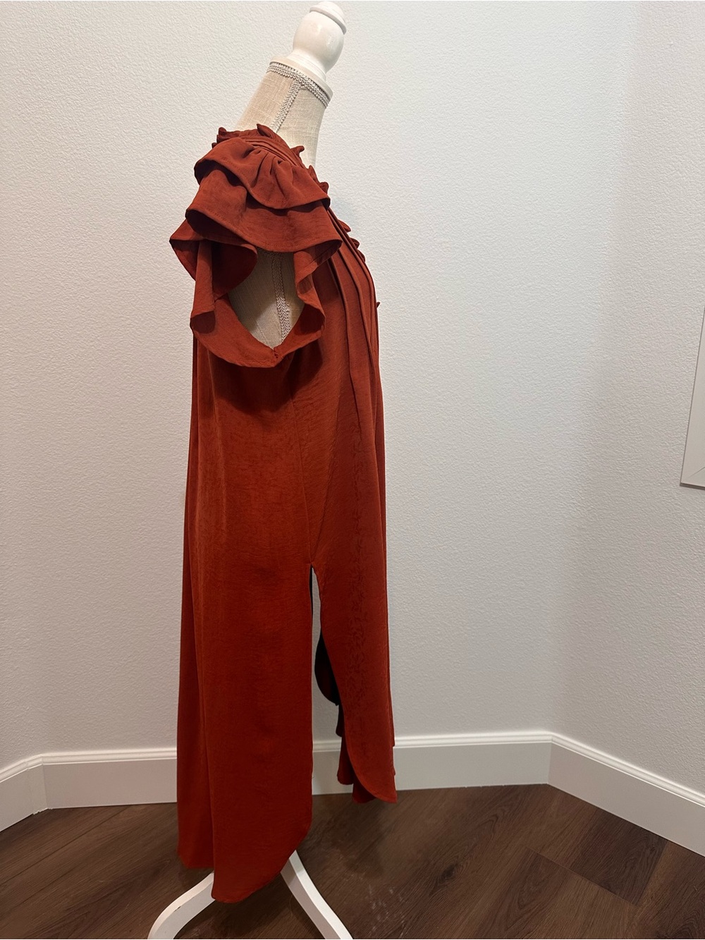 entro Rust Ruffle-Trim Tunic - Picture 2 of 11